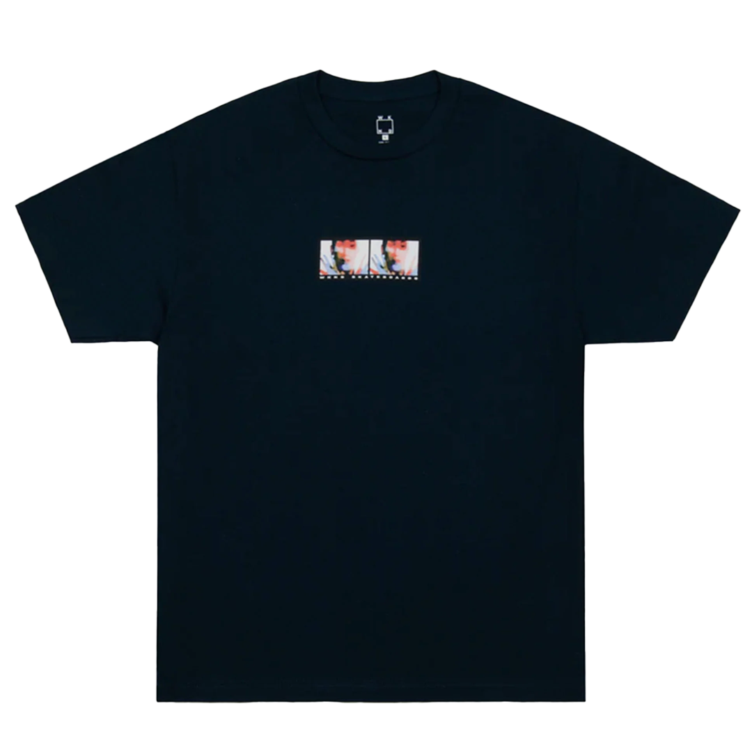 WKND CLOSE UP TEE NAVY